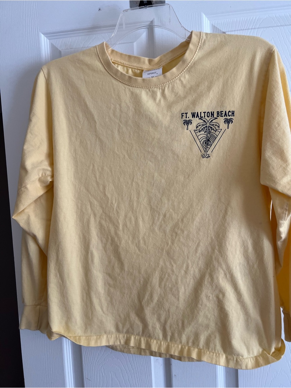 Kids T-Shirt Fort Walton Beach Yellow Size Medium Long Sleeves Crew Neck